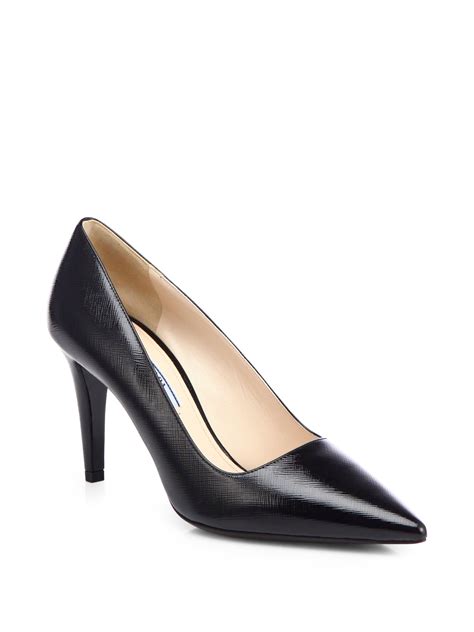 Saffiano patent leather pumps in black 